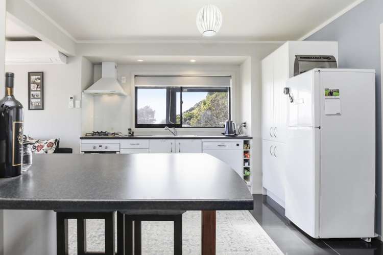 202 Ash Terrace Aotea Harbour_8