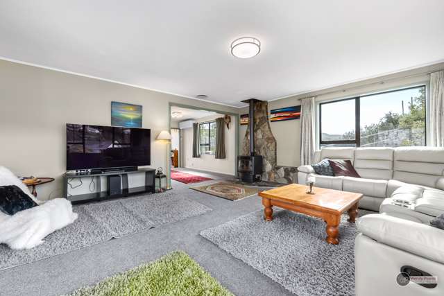 20 Timaru Grove Kelson_2