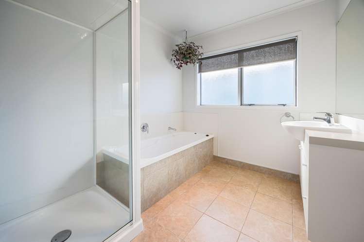 7 Barnacle Rise Red Beach_14