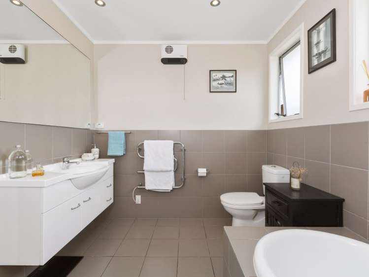 11 Stallard Place Glen Eden_11