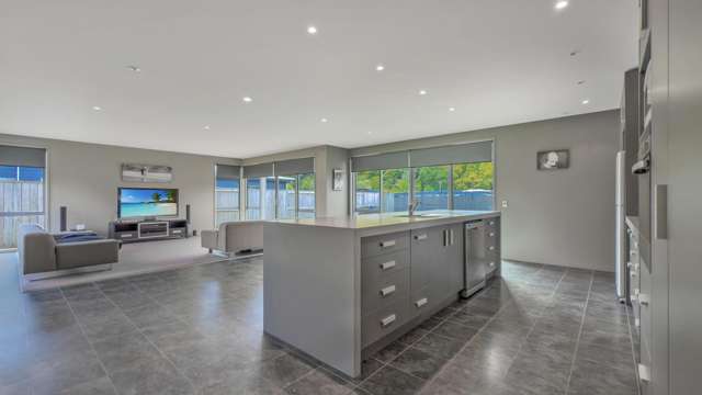 5 Edward Bullen Place Thames_3