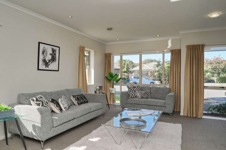 9 Palm Drive Shirley_1