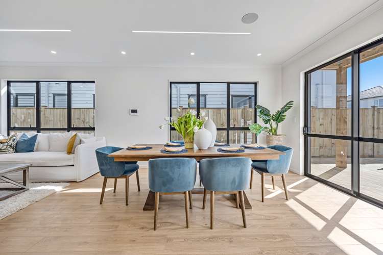 10 Teitei Rise Flat Bush_11