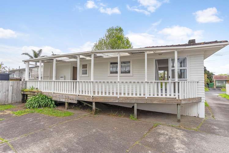 61 Gloria Avenue Te Atatu Peninsula_18