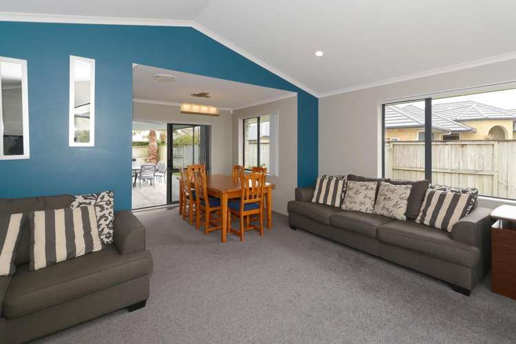 10 St James Drive 2750_6