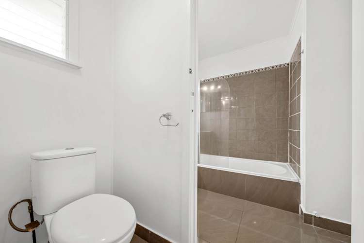 19 Edgerton Road Te Atatu Peninsula_19