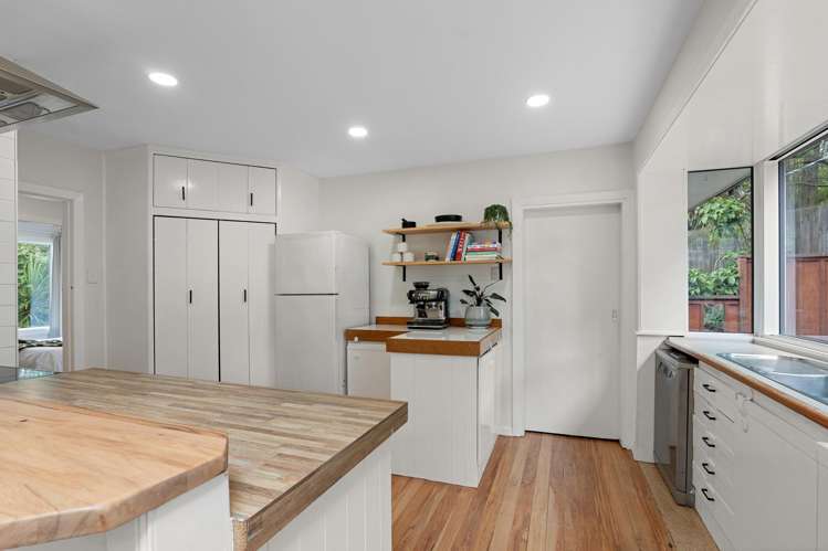 81 Main Road Governors Bay_11