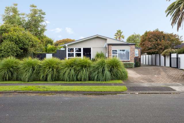 24 Fuchsia Avenue Pukete_1