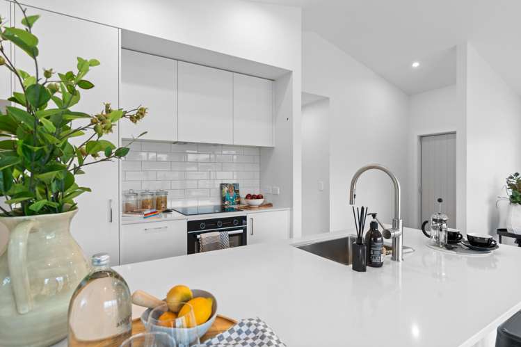 77 South Road_3