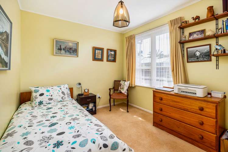 26 Cleland Crescent Blockhouse Bay_8