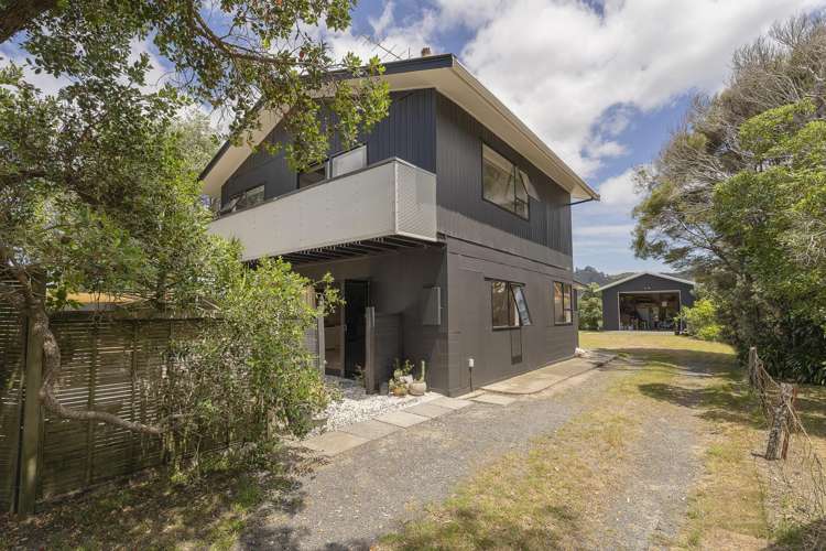 211 Mangakahia Drive Whangapoua_38