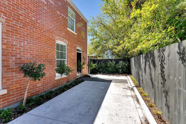 4/36 Allard Street Edgeware_26