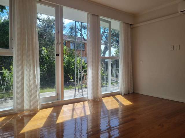 FULLY RENOVATED 3brm STUNNER IN EPSOM, DGZ, UNI