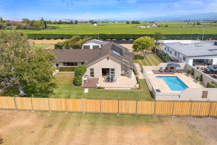 183 Battys Road Burleigh_48