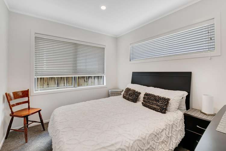 1/2 Pavola Grove Glenfield_12