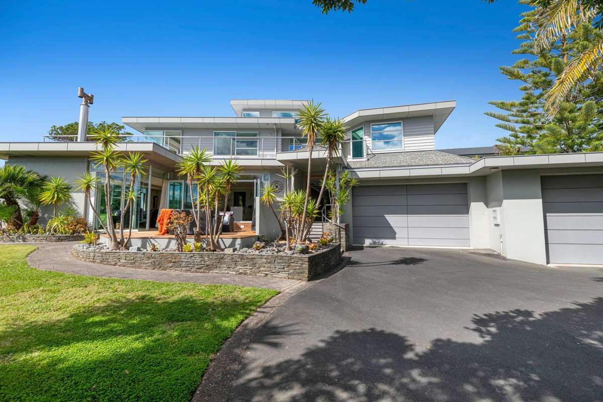 859 Whangaparaoa Road_1