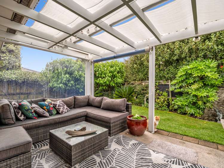 36 Olympus Grove Papamoa Beach_17