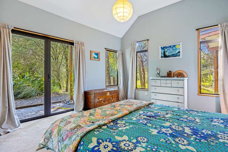 66 Allin Drive Waikuku Beach_10