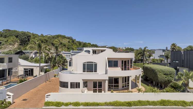 1/37 The Esplanade Eastern Beach_36