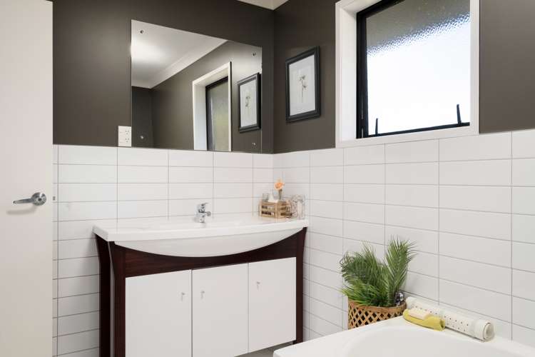 348 Nelson Road Riverdale_11