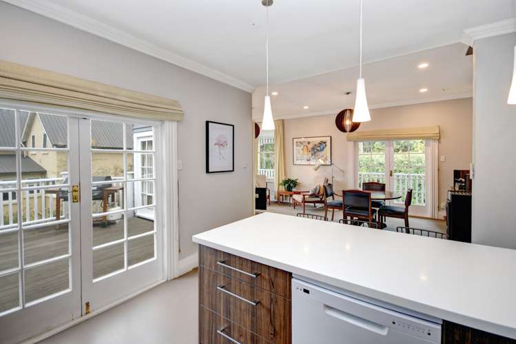 75 Pacific Street Roslyn_9