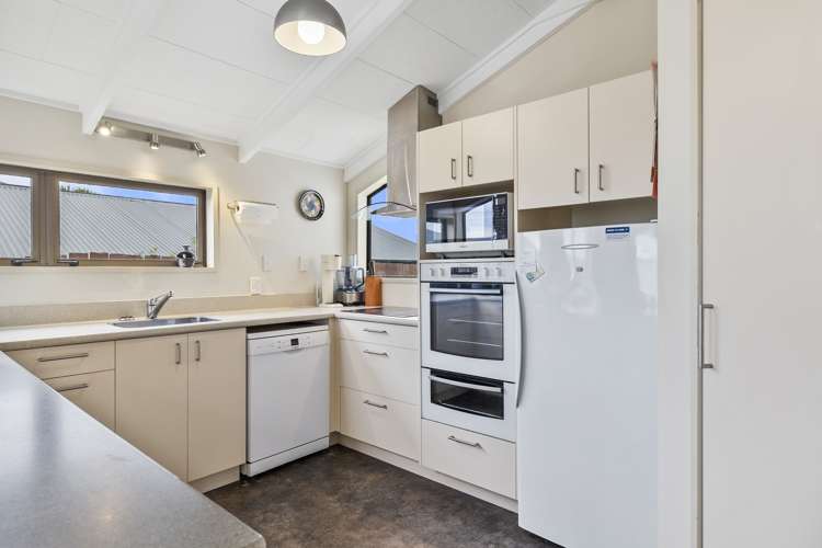 68 Highcliff Road Andersons Bay_11