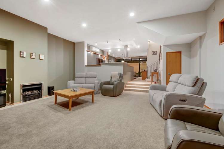 97 Waterside Crescent Gulf Harbour_5