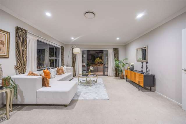 6 Fairhill Place Flat Bush_1