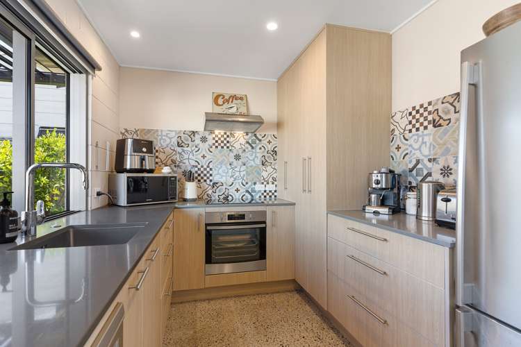 203a The Square Whangamata_5