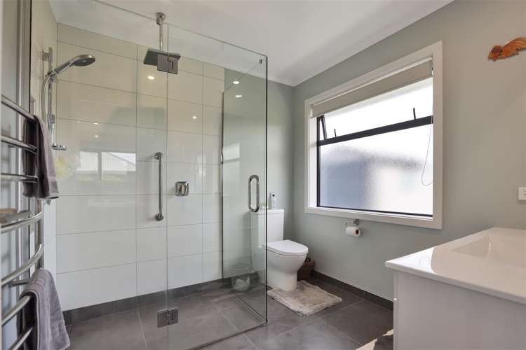 7 Whiteoak Grove Tinwald_13