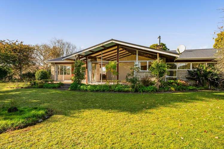 53 Warwick Road Stratford_24