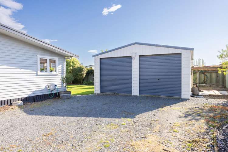 5 Allens Lane Clive_19