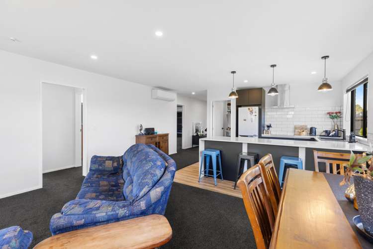 5 Cedric Place Darfield_4