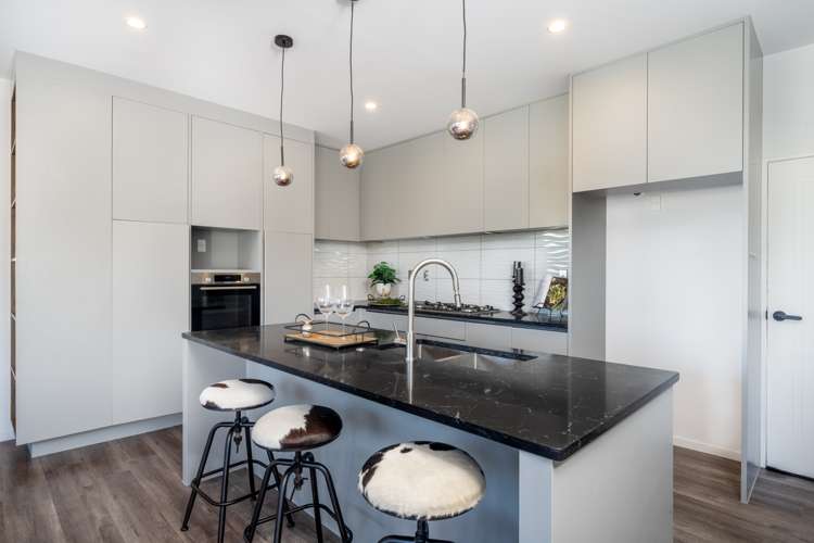 12 Cooladawson Drive Flat Bush_9