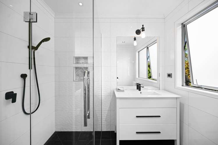 16 Whistler Close Rototuna North_12