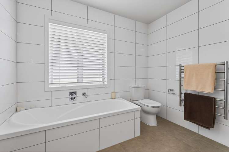 60 Landmark Terrace Orewa_29