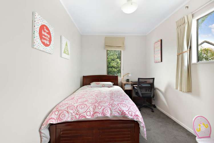 3/7 Roslyn Road Mount Wellington_6