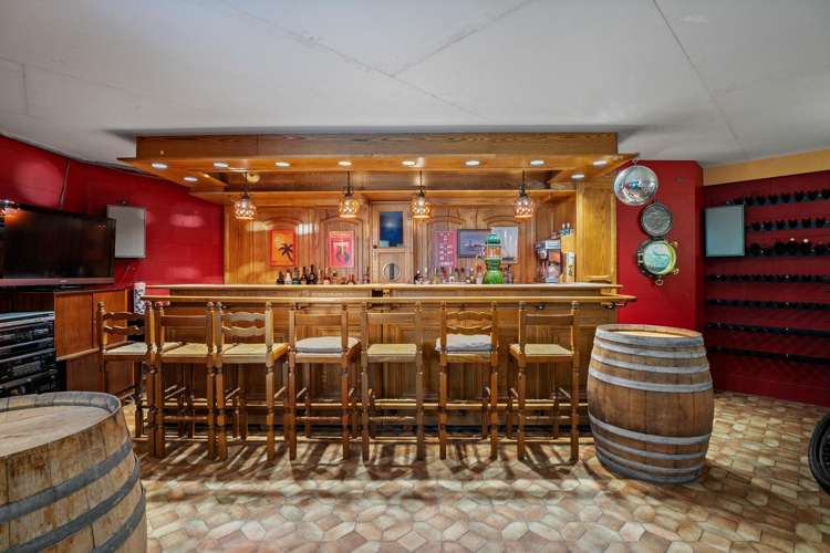 9 Cypress Court Kelvin Heights_17