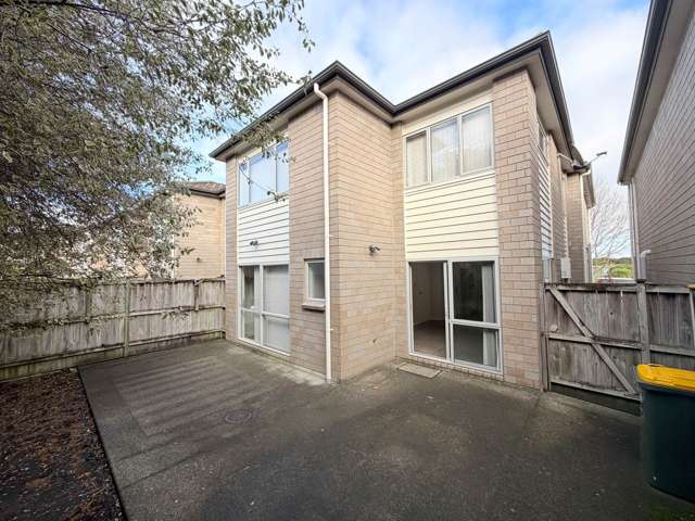 10 Killarney Drive Flat Bush_1