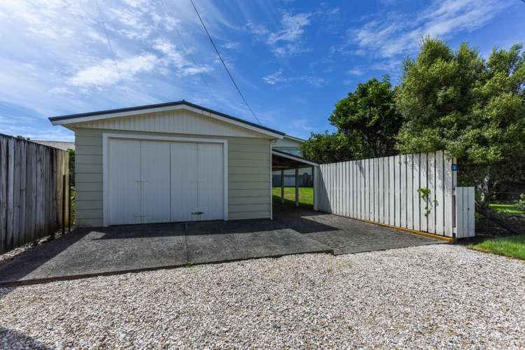 70 Bishop Road Parapara_16