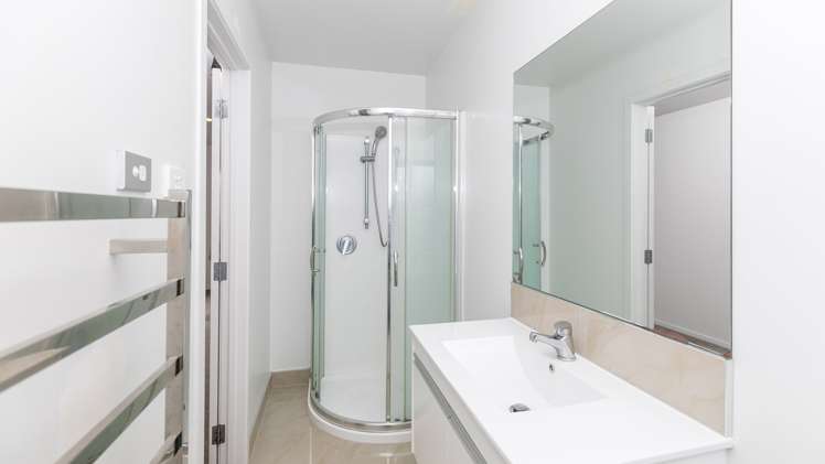 2/61 York Street Hamilton East_6