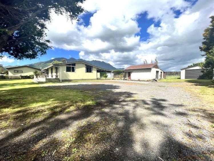 79A & 79B Gordon Avenue Te Aroha_20