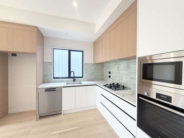 53 Awa Uru Road Orewa_7