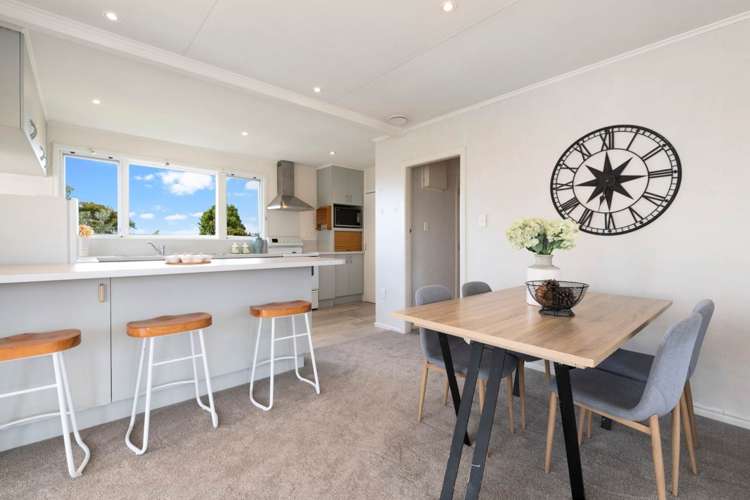 1/209 Vipond Road Stanmore Bay_6