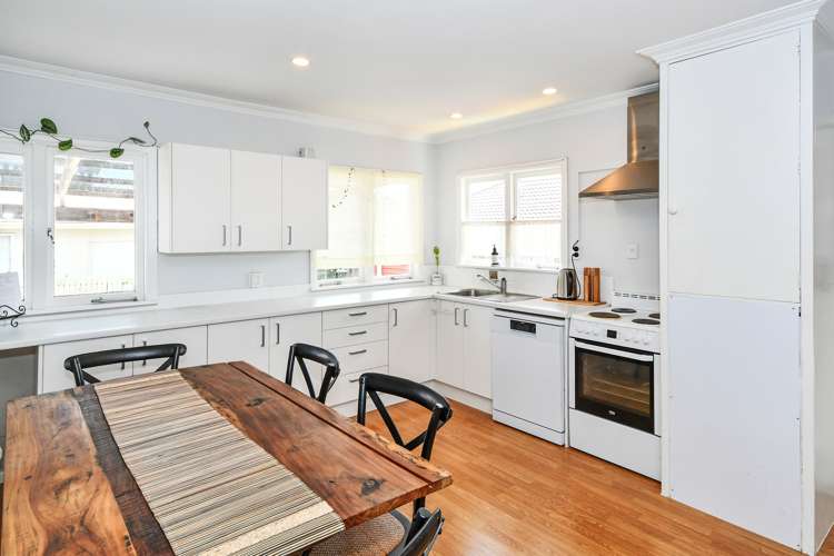 1/32 King Edward Avenue Papakura_9