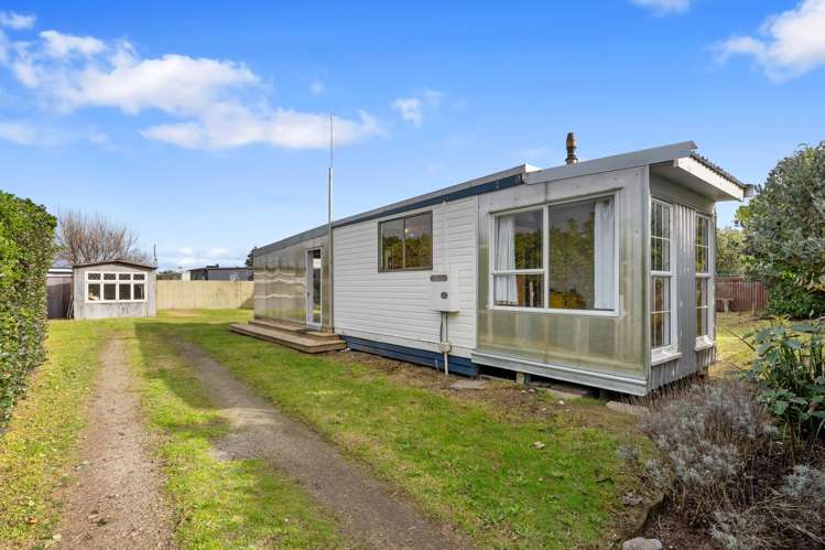 3A Manuka Street Otaki Beach_3