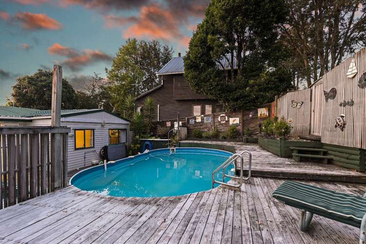 46b Captain Scott Road Glen Eden_17