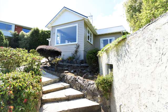 16 Marine Parade Macandrew Bay_1