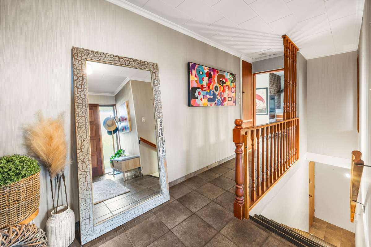 1632 Cust Road_5