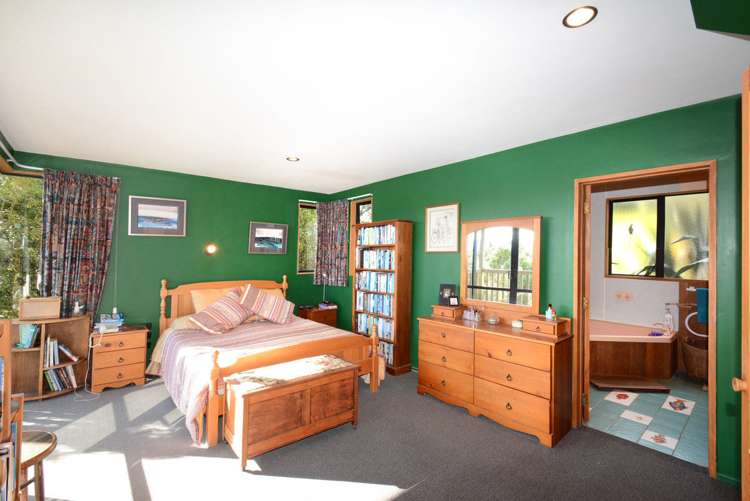 37 Oxley Crescent Broad Bay_12